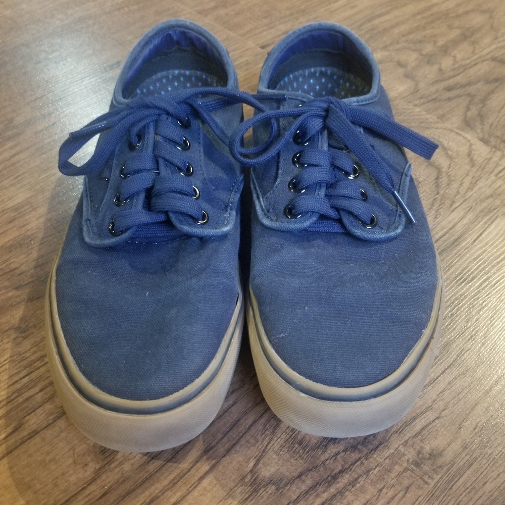 Van's